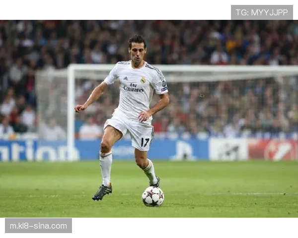 阿韦洛亚执教12场输4场，临场指挥能力遭多方质疑