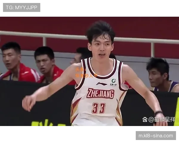 浙江队进攻多样性：吴前与程帅澎双后卫如何丰富战术选择